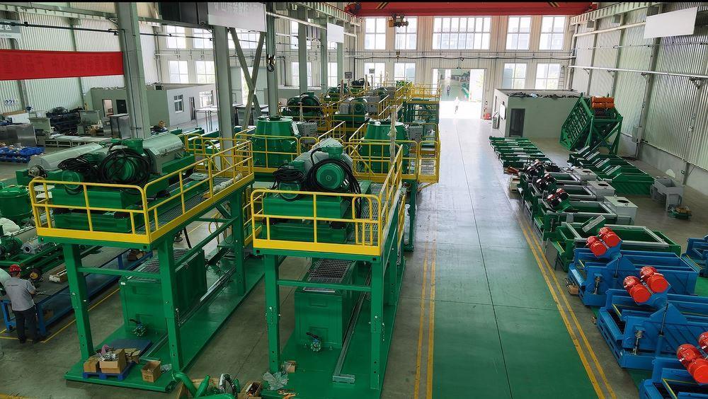 2026.10.08 Decanter Centrifuge